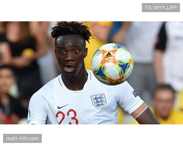 阿尔逼抢体系引领足球战术新革命，高效进攻引发广泛关注