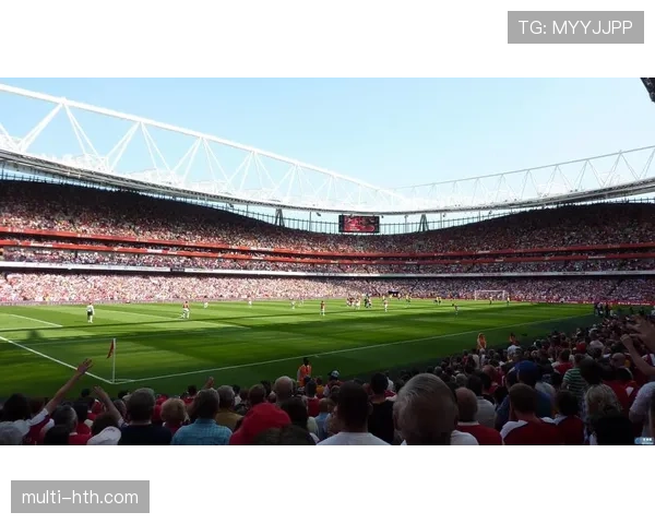 阿森纳传奇球员重返酋长球场，开启球队历史新篇章