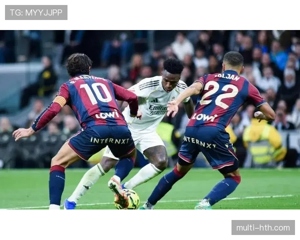 巴萨进攻效率崩溃，机会增多但终结能力下降，当前赛季表现受限